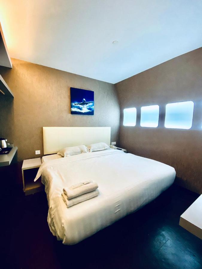 Sri Langit Hotel Klia, Klia 2 & F1 Sepang Exterior photo